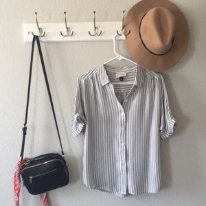 Universal Thread Button Up Short Sleeve Top